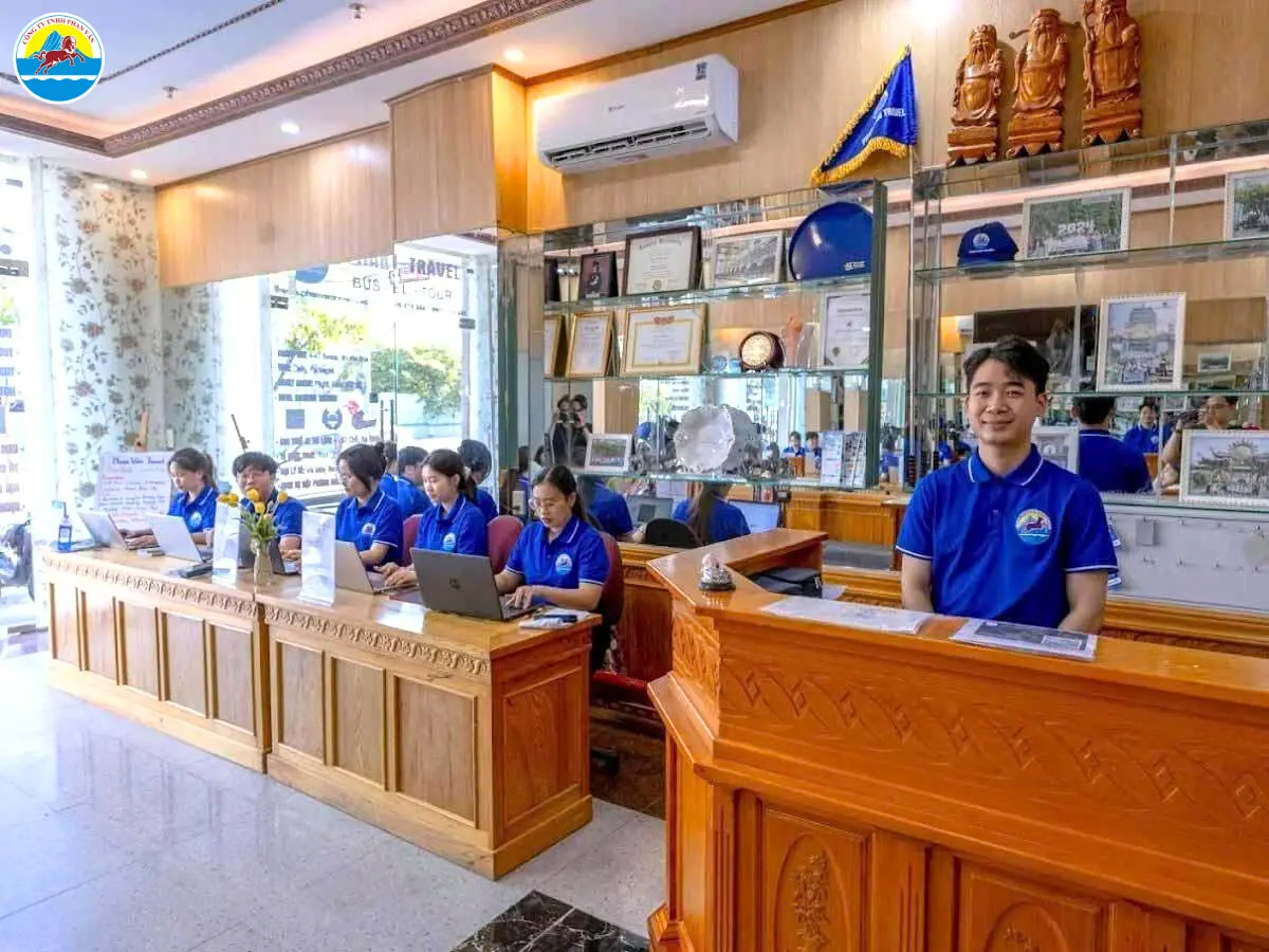 tour đi phượng hoàng cổ trấn 4 ngày 3 đêm