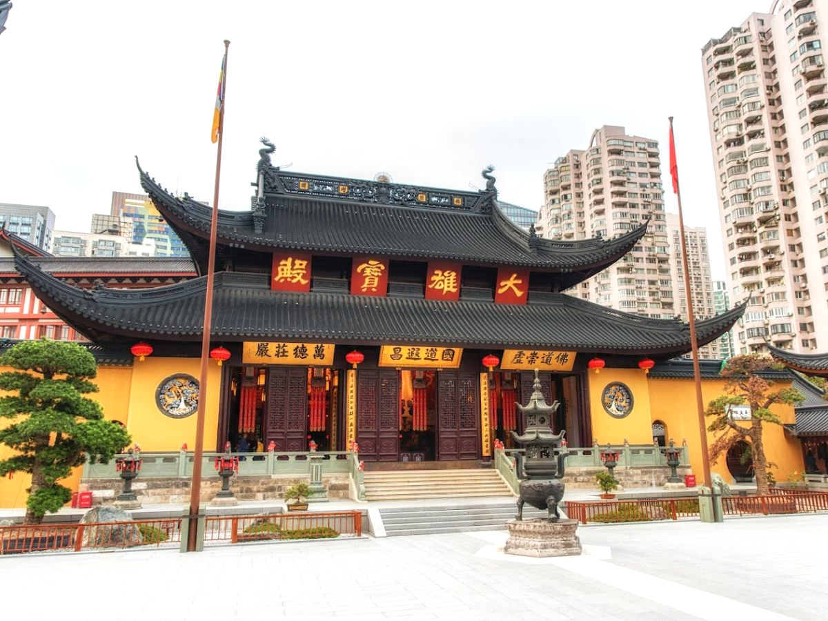 tour-trung-quoc-thuong-hai-3n2d-tu-da-nang-tron-goi-gia-re-phan-van-travel-3