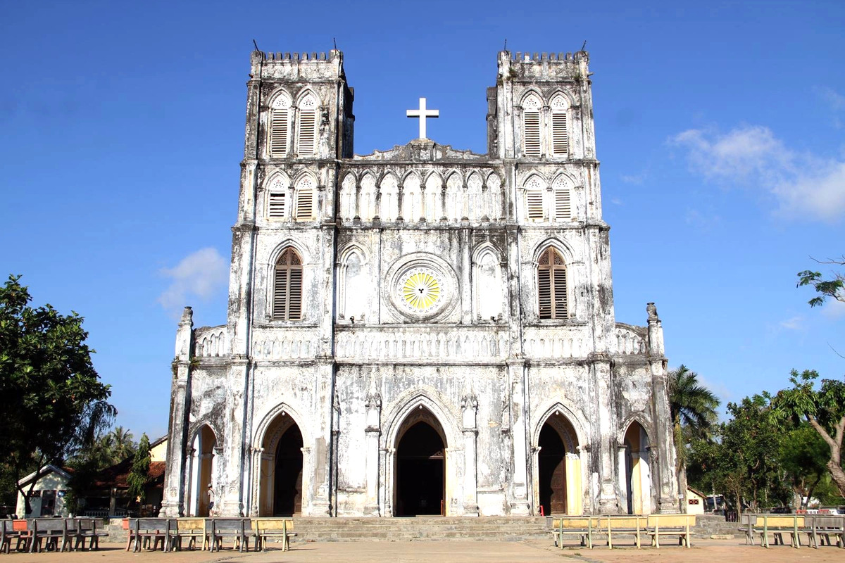 Nhà thờ Mằng Lăng