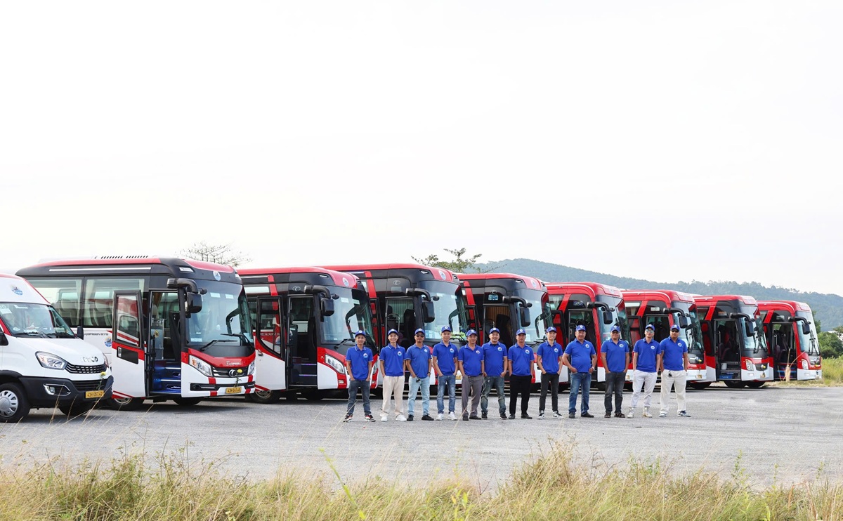 Tài xế Phan Văn - Tận tâm trong từng hành trình