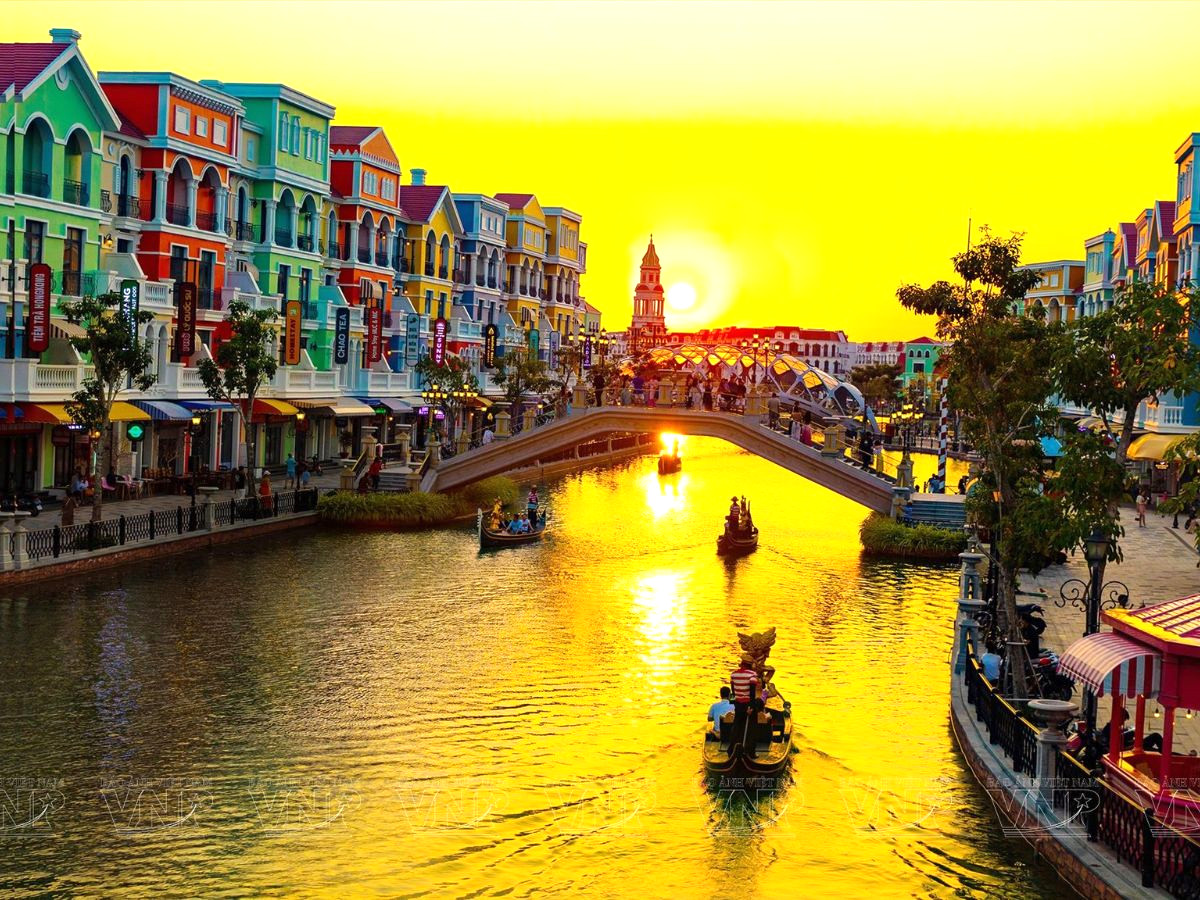 Grand World - Trái tim không thể ngủ tại Phú Quốc