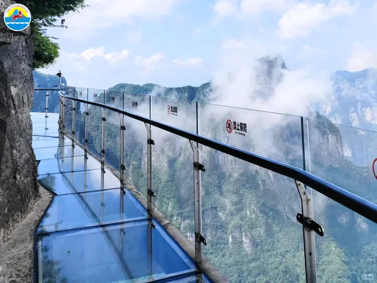 tour phượng hoàng cổ trấn 5 ngày 4 đêm