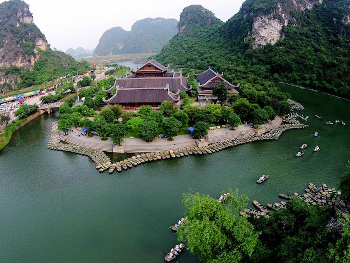 ve-tham-quan-co-do-hoa-lu-gia-ve-diem-den-va-kinh-nghiem-du-lich-phan-van-travel-1