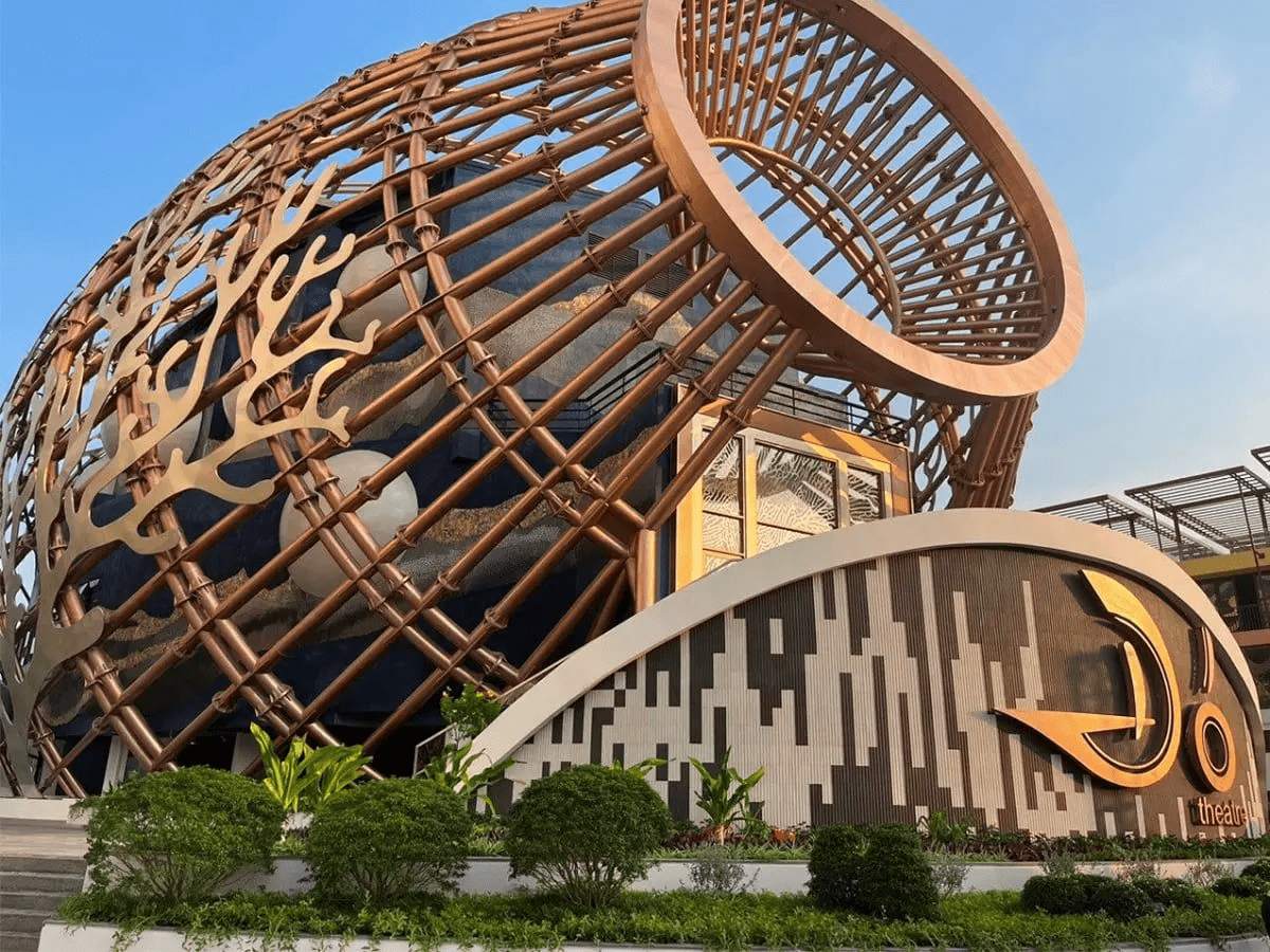 Kiến trúc hình chiếc đó độc đáo của Nhà hát Đó Nha Trang