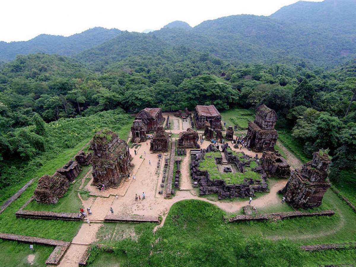 ve-tham-quan-thanh-dia-my-son-tim-ve-di-tich-van-hoa-cham-doc-dao-phan-van-travel-3