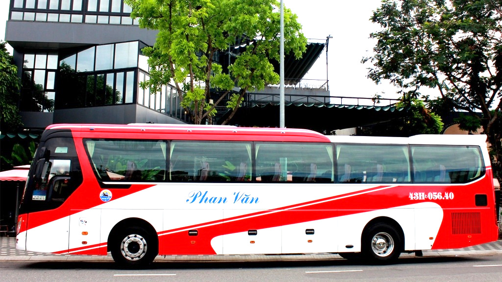 Thaco Bluesky 47 Chỗ