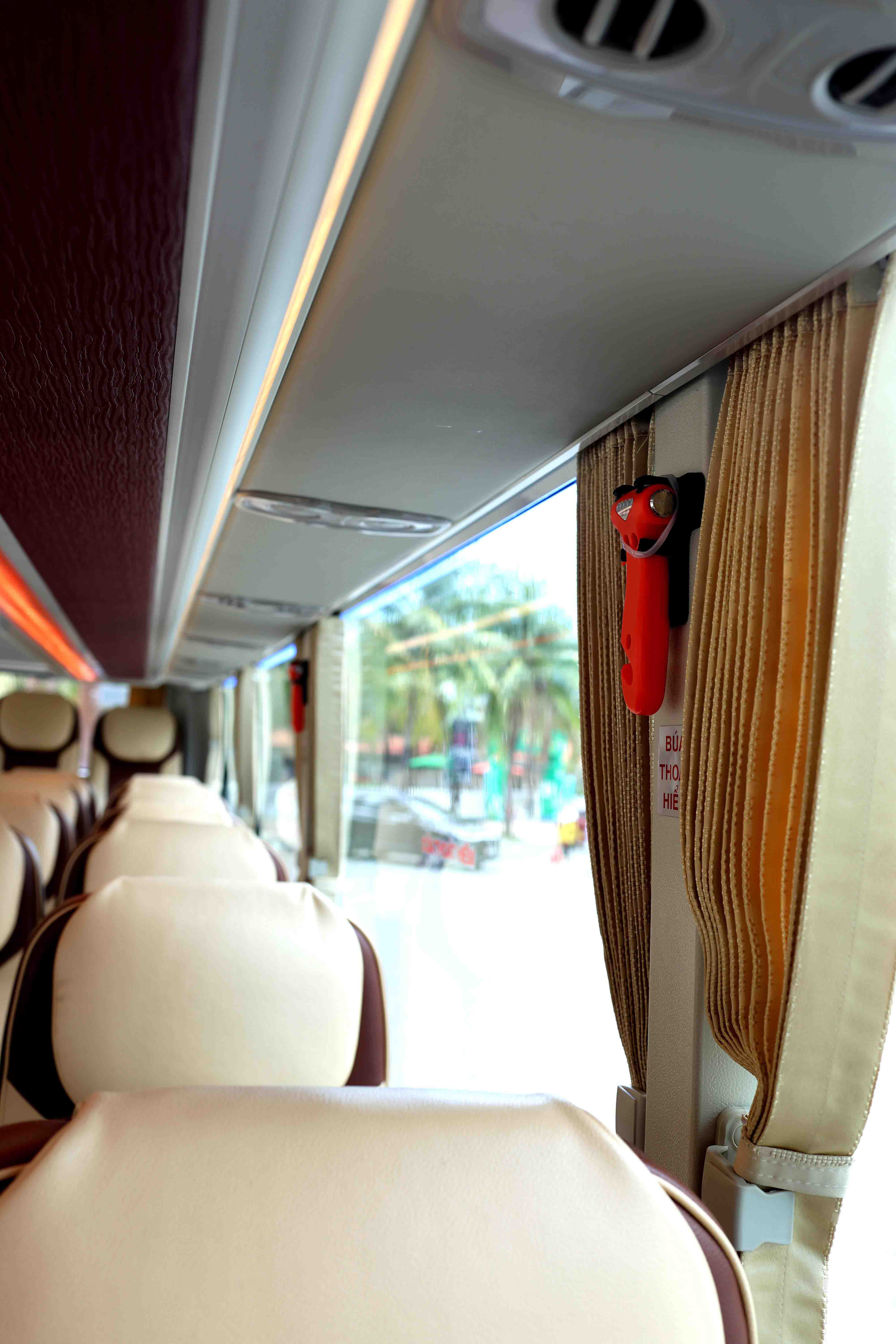 Dịch vụ cho thuê xe với chất lượng tốt nhất tại Phan Văn