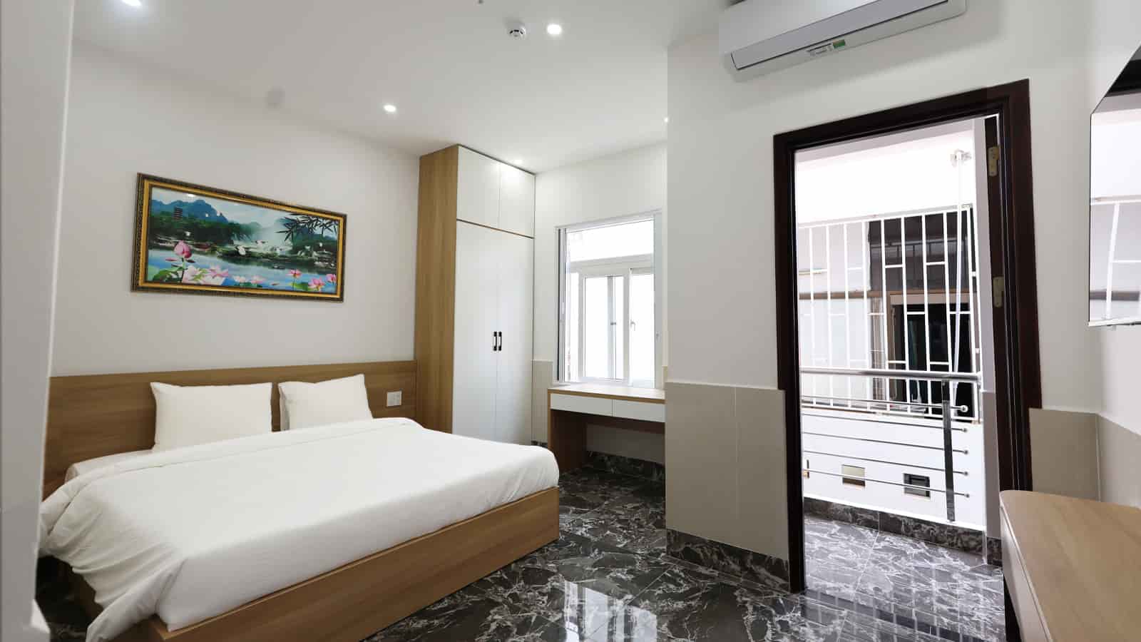 Căn Hộ Cao Cấp Có Bồn Tắm Và Ban Công