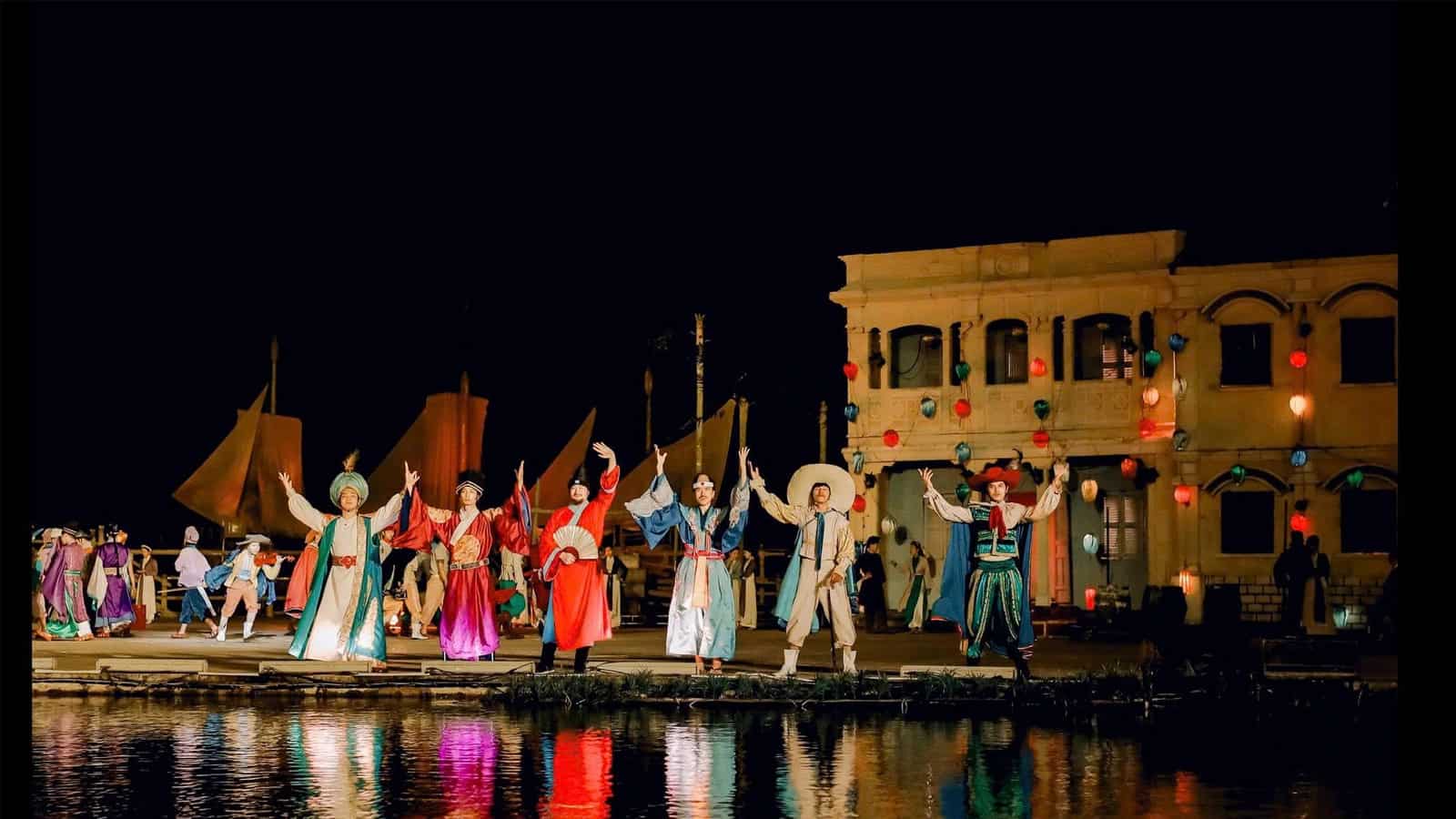 Combo Vé Show Ký Ức Hội An + Sét Menu Việt hoặc Á/ HẠNG HIGH