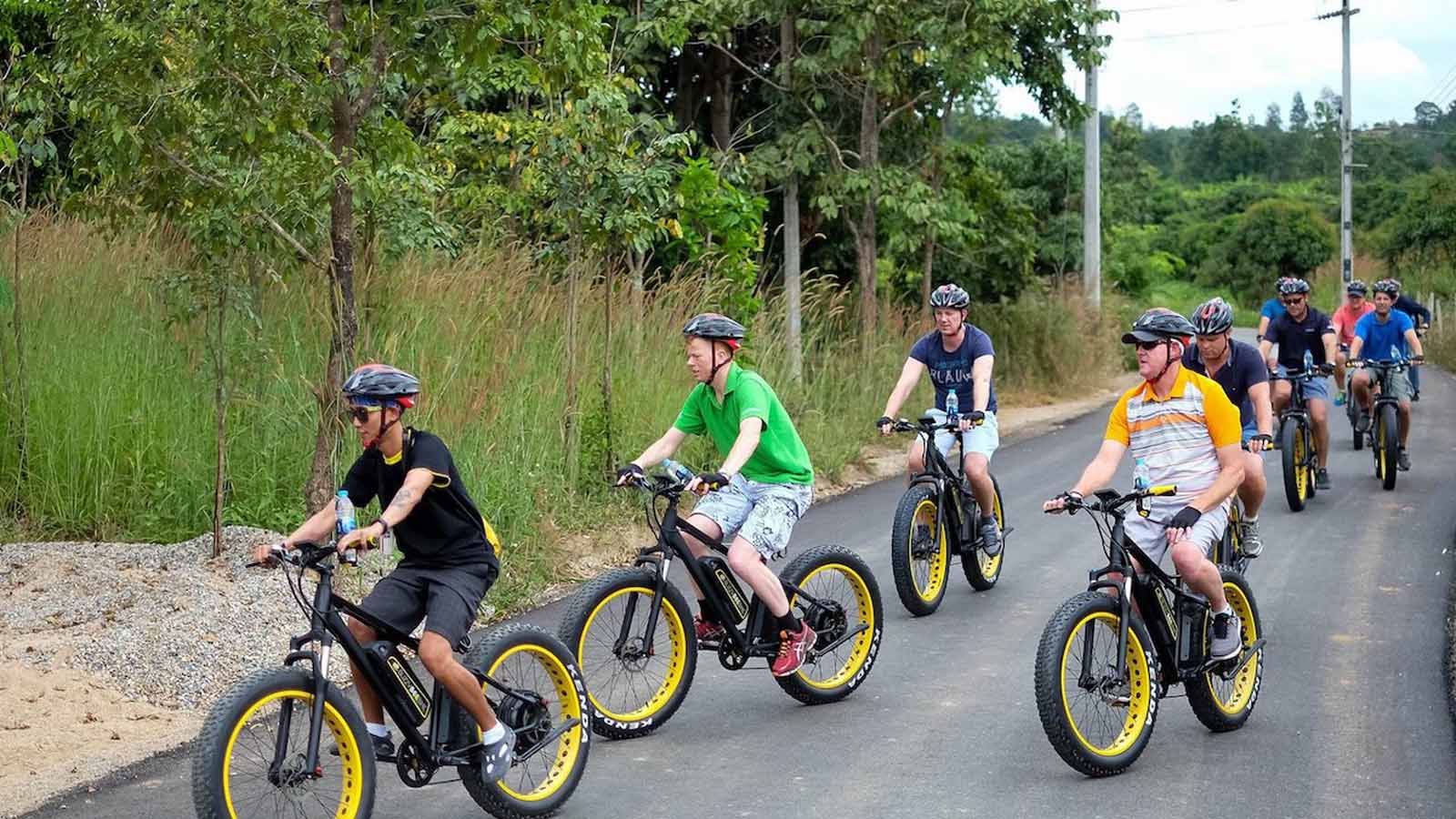 Cycling Vietnam’s Central Coast: Hoi An to Hue (or Reverse) 3 Days 2 Nights