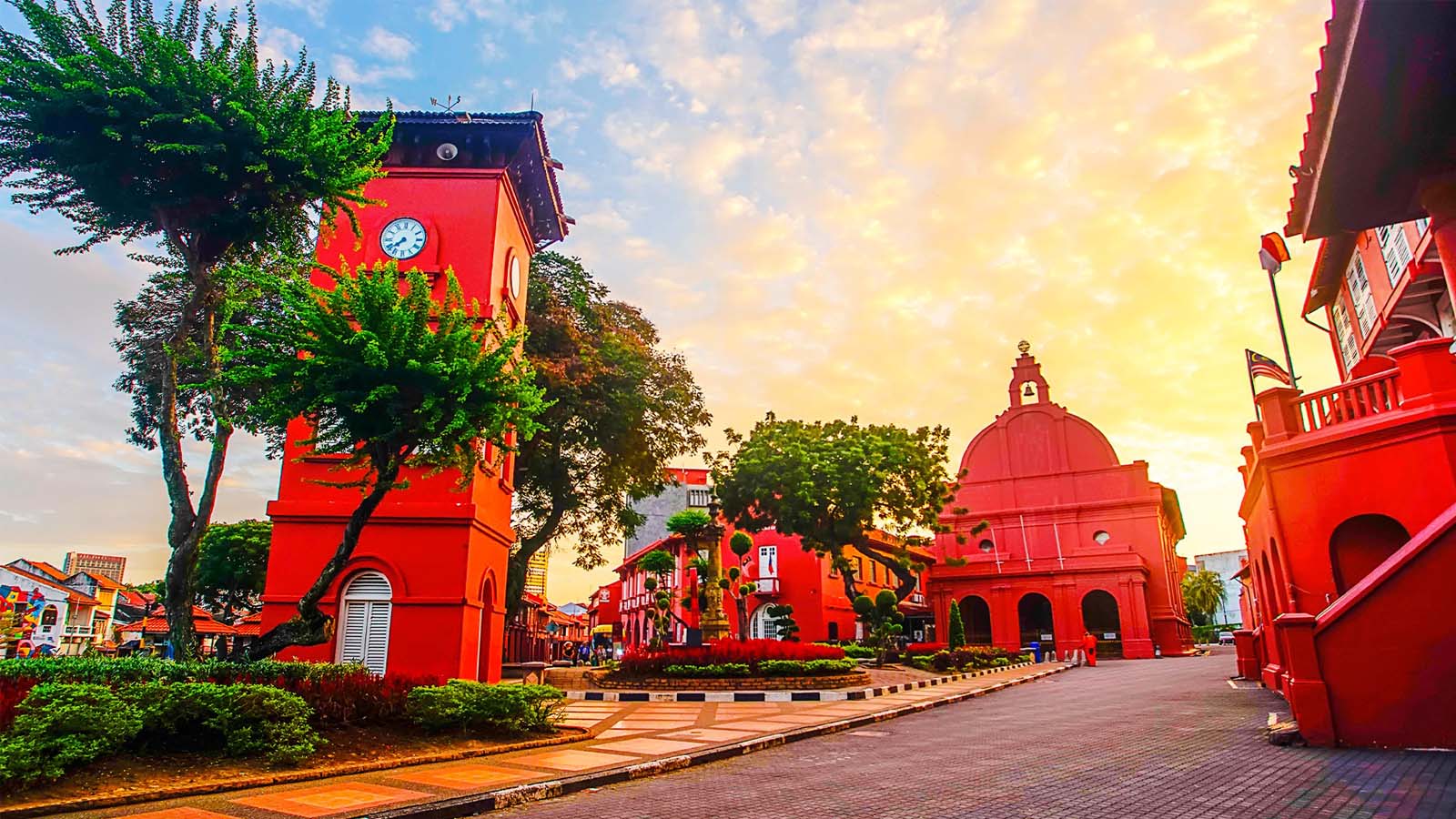 ĐÀ NẴNG - SINGAPORE - MALAYSIA 5N4D