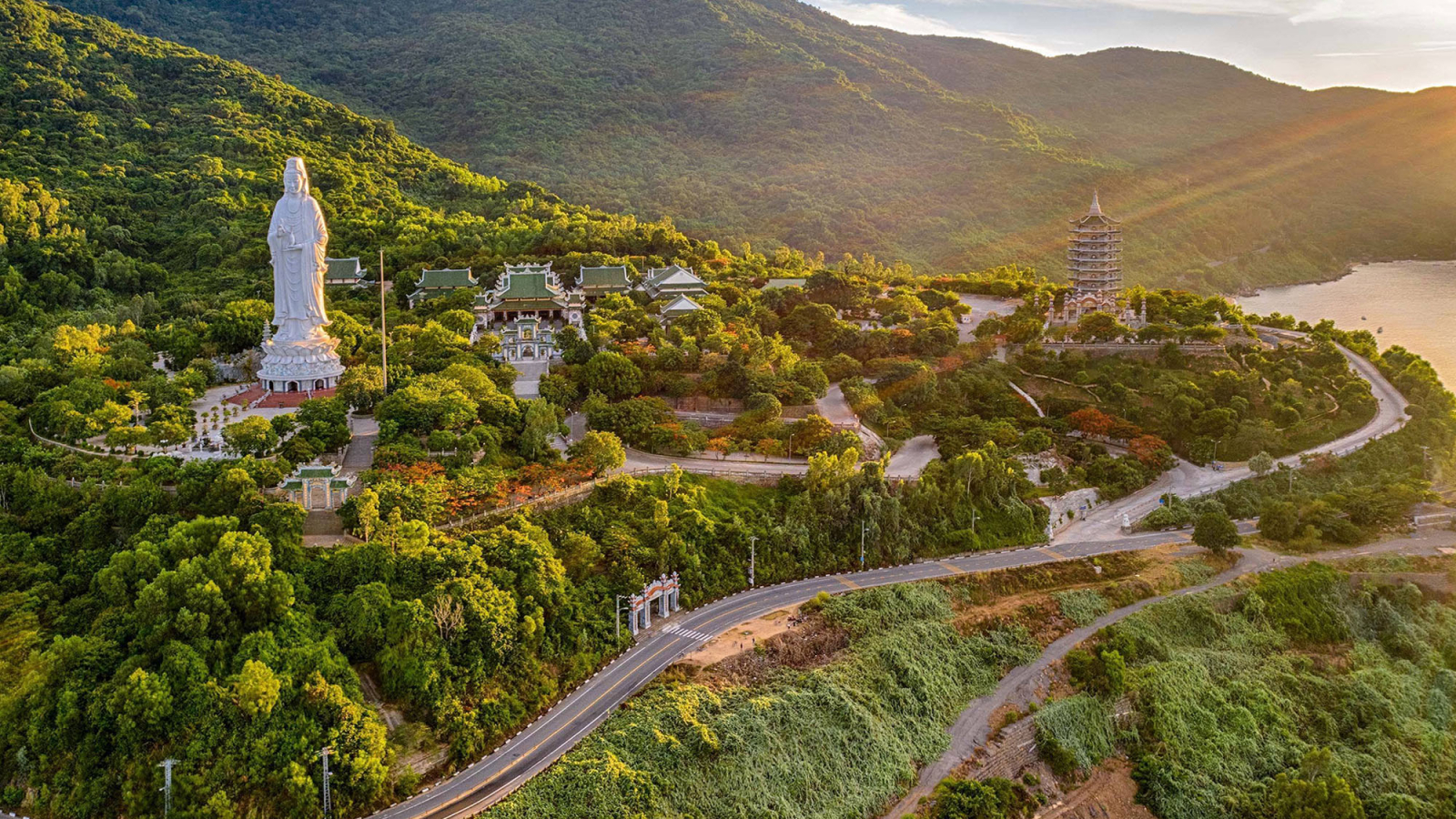 Tour Ghép Linh Ứng (Sơn Trà) + Ngũ Hành Sơn + Hội An Khách Việt Nam Không Ăn