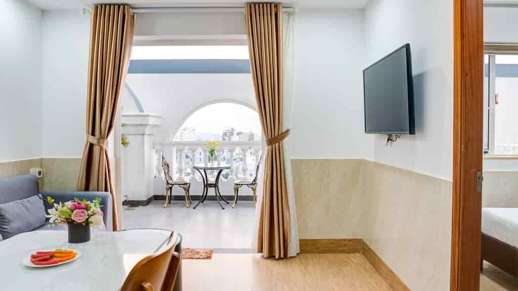 Khách Sạn Phan Văn