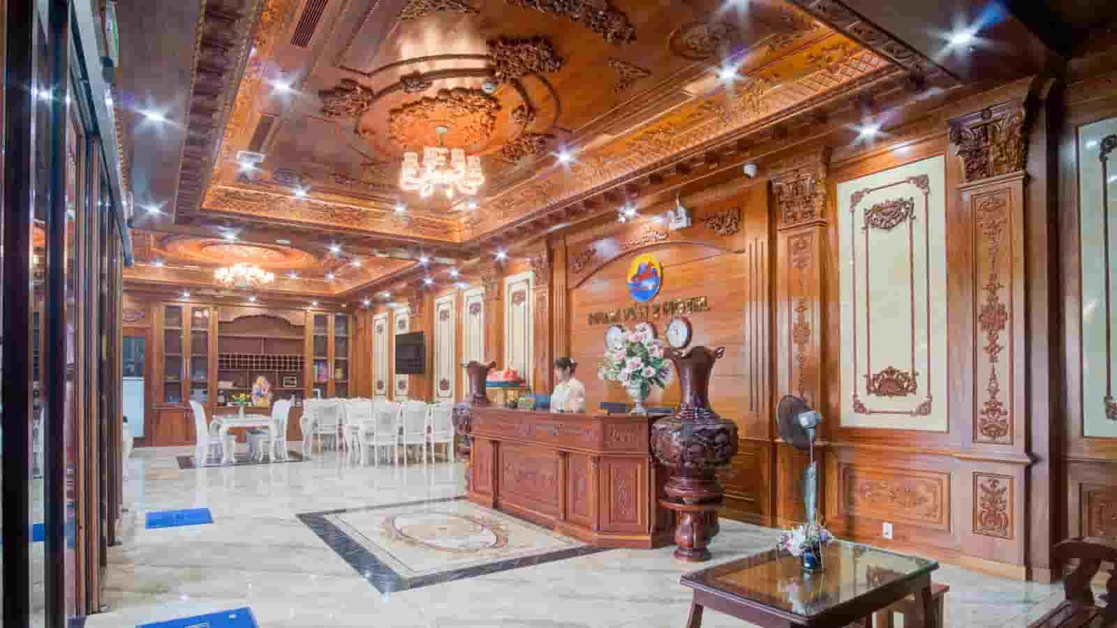 Khách Sạn Phan Văn