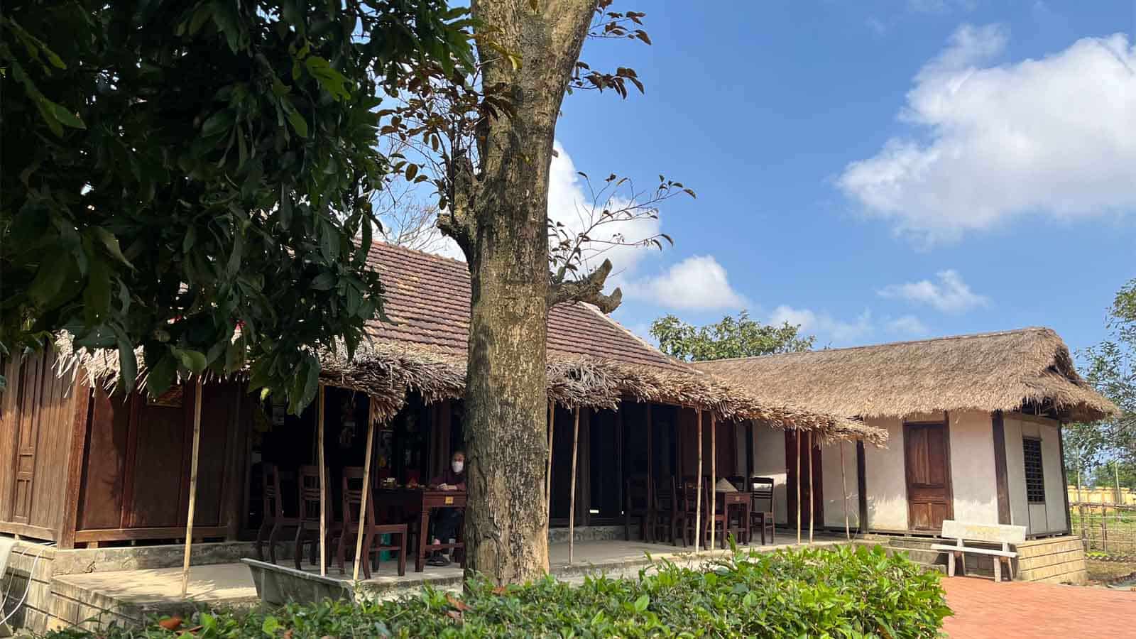 Tour Bang Onsen - Nhà Đại Tướng - Chùa Hoằng Phúc