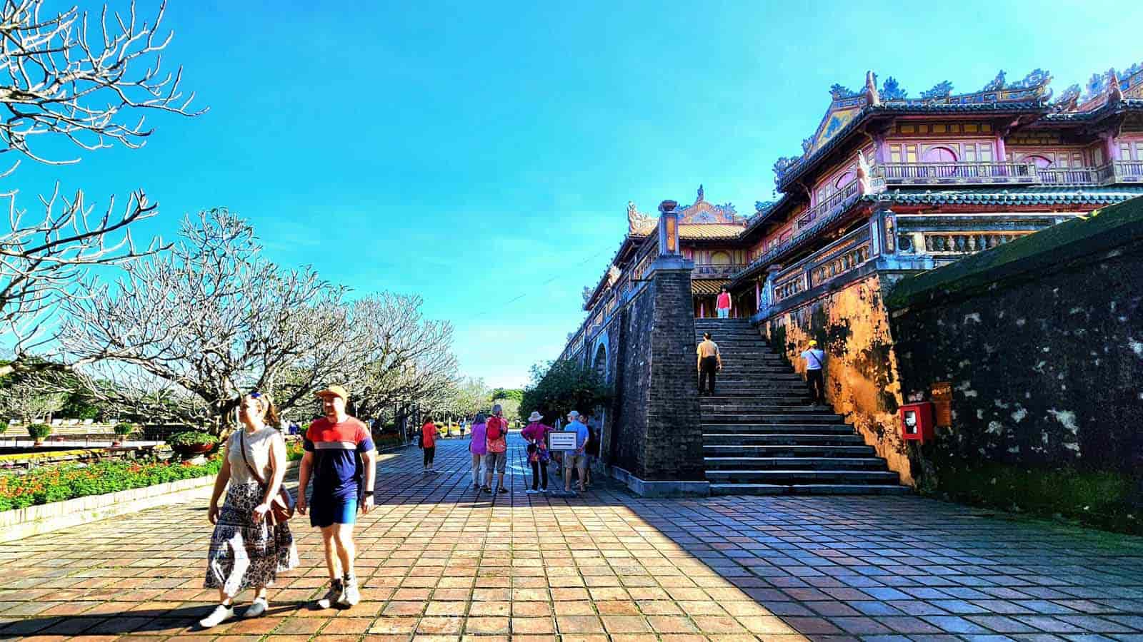 Tour Đà Nẵng - Huế - Quảng Bình - Đà Nẵng 5N4Đ