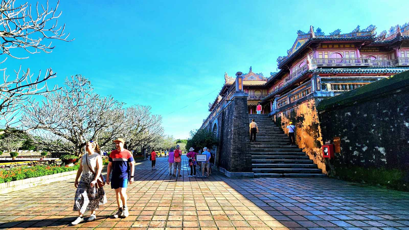 Tour Đà Nẵng - Huế - Quảng Bình - Đà Nẵng 5N4Đ