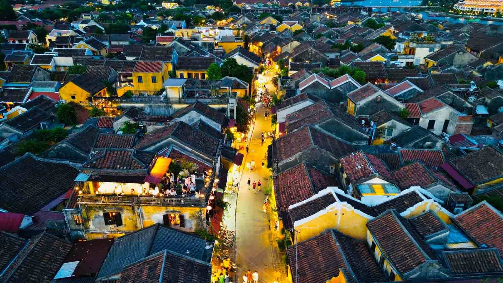 Tour Ghép Đà Nẵng - Hội An - Bà Nà - Huế - Thiên Đường (5N4D, Thứ 2 Hàng Tuần)