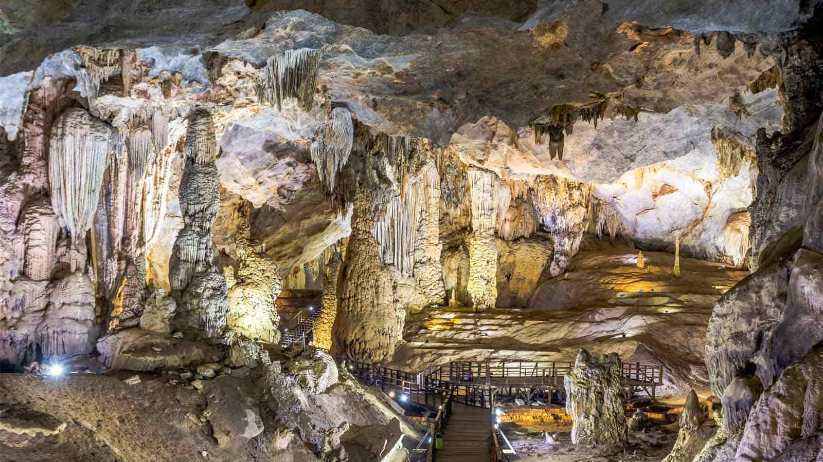 Tour Ghép Đà Nẵng - Hội An - Bà Nà - Huế - Thiên Đường (5N4D, Thứ 2 Hàng Tuần)