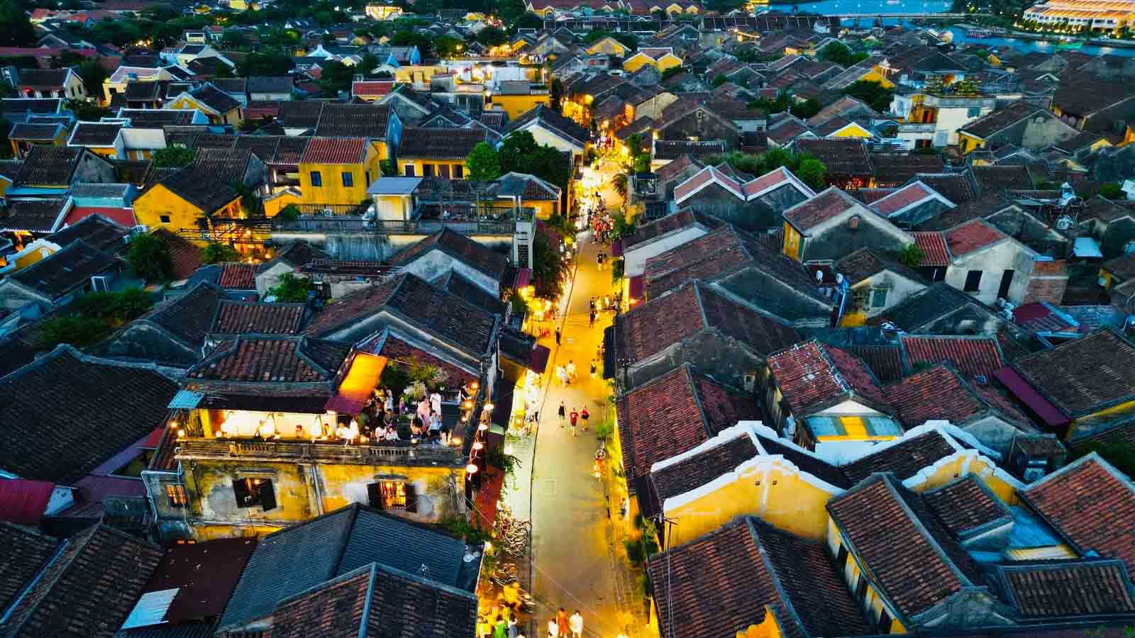 Tour Ghép Đà Nẵng - Hội An - Bà Nà - Huế - Thiên Đường (5N4D, Thứ 2 Hàng Tuần)