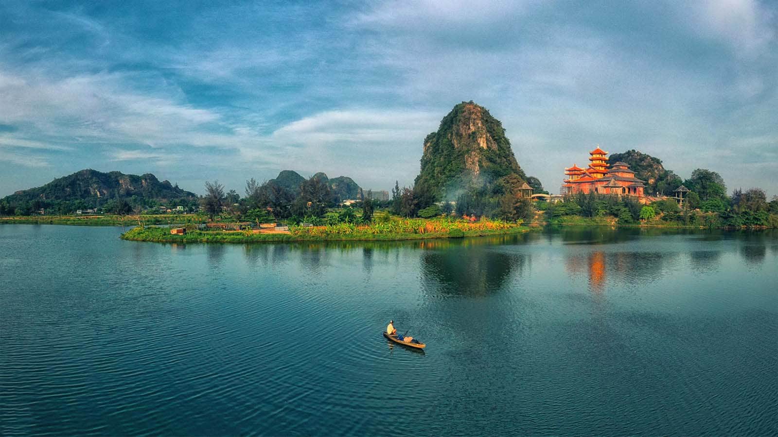 Tour Ghép Ngũ Hành Sơn + Hội An Khách Việt Nam