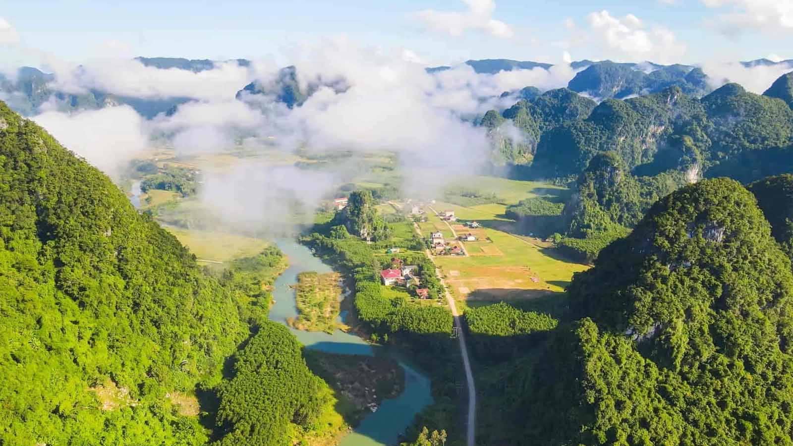 Tour Ghép Quảng Bình - Đà Nẵng - Hội An - Bà Nà - Núi Thần Tài - Quảng Bình 4N3Đ