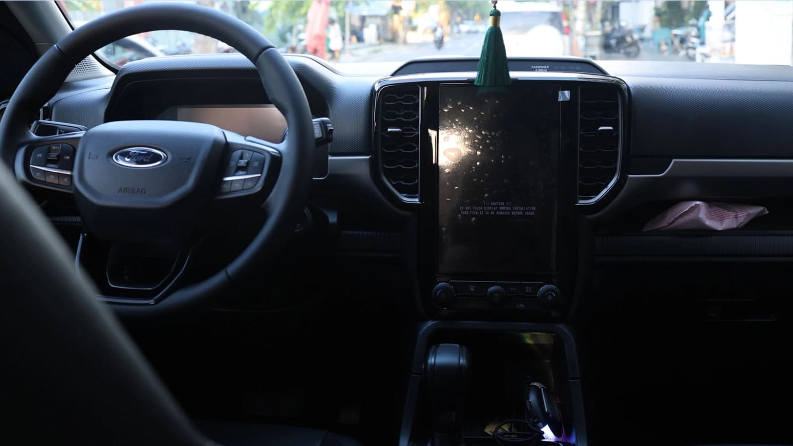 Cho Thuê Xe Ford Everest