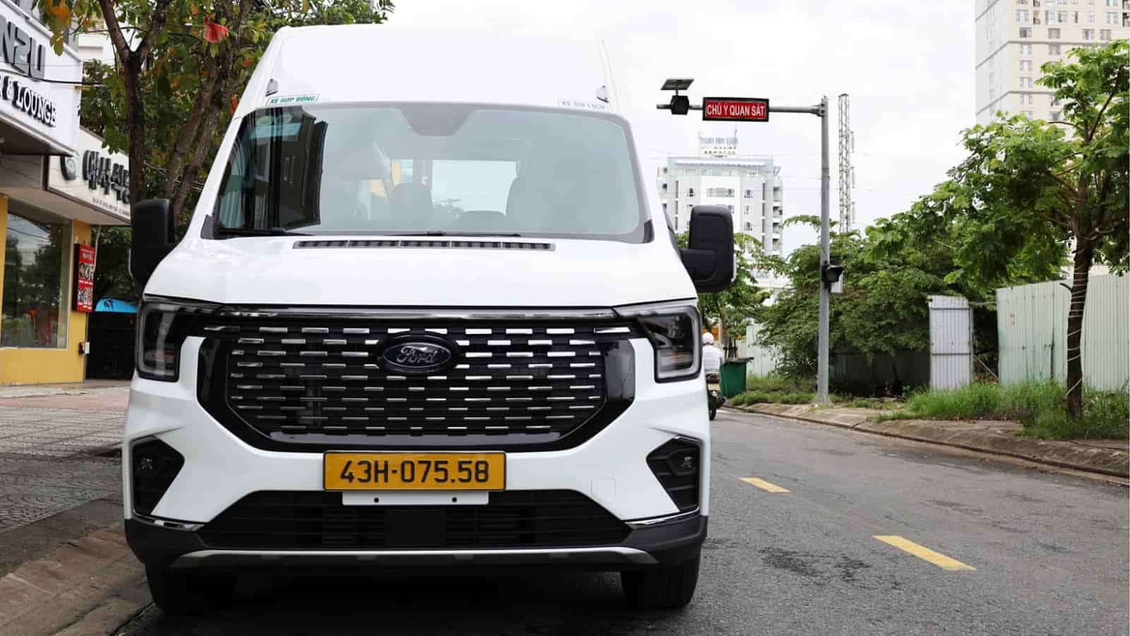 Cho Thuê Xe Ford Transit 16 Chỗ