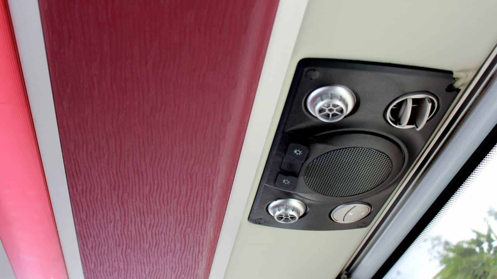 Cho Thuê Xe Thaco Universe 45 Chỗ