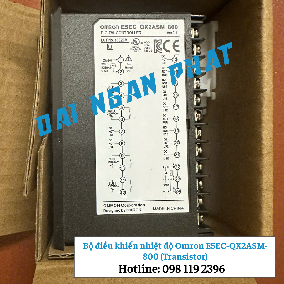 Bộ điều khiển nhiệt độ Omron E5EC-QX2ASM-800 (Transistor)