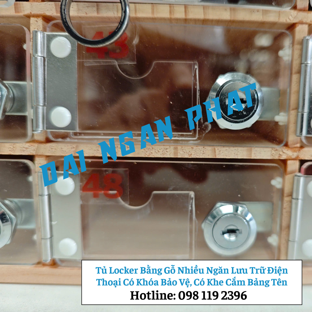 Tủ Locker Bằng Gỗ Nhiều Ngăn Lưu Trữ Điện Thoại Có Khóa Bảo Vệ, Có Khe Cắm Bảng Tên