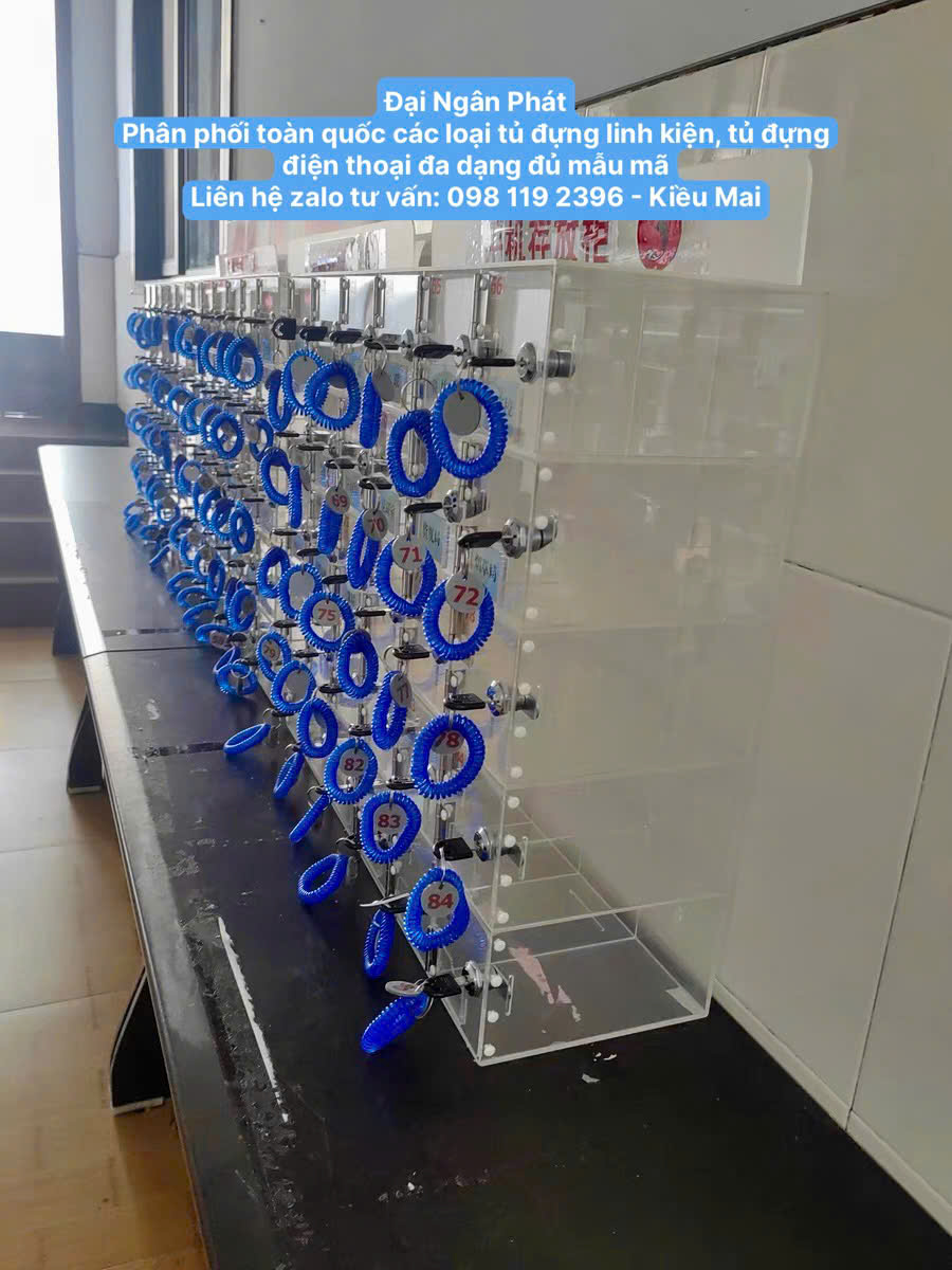 Tủ Locker 100 120 Ngăn Nhựa Trong Suốt Lưu Trữ Điện Thoại Có Chìa Khóa Có Khe Đựng Bảng Tên Cho Nhân Viên