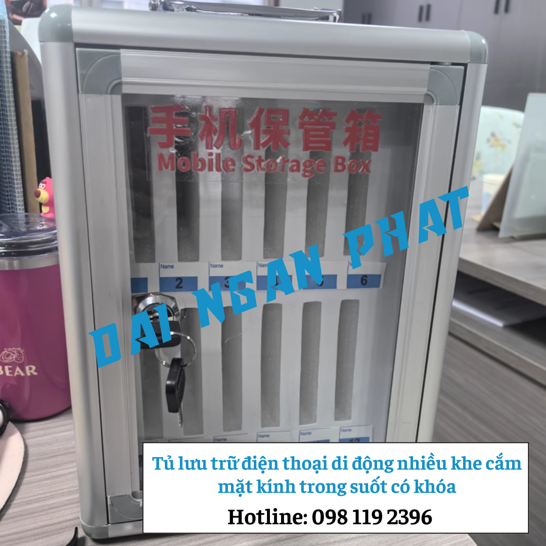 Tủ lưu trữ điện thoại di động 60 khe cắm mặt kính trong suốt có khóa