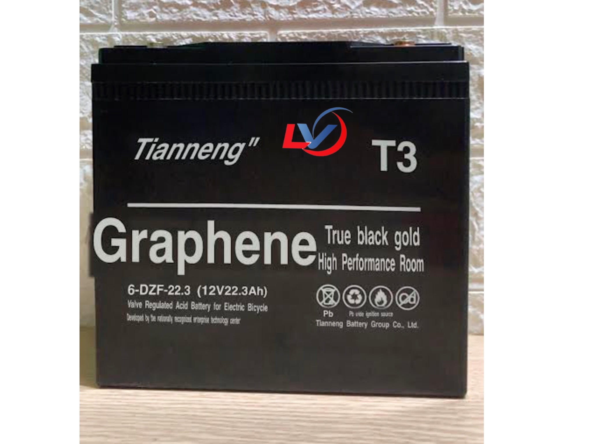 THAY ẮC QUY XE MÁY ĐIỆN Vinfast Klara