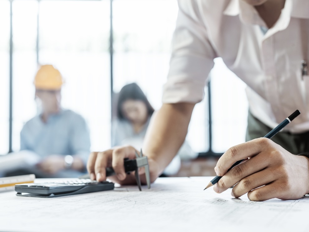 Nhân viên Thiết kế hệ thống điện mặt trời