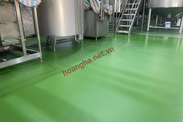 Sàn Polyurethane tự san phẳng – Giải pháp tối ưu cho nhà máy chế biến thực phẩm hiện đại
