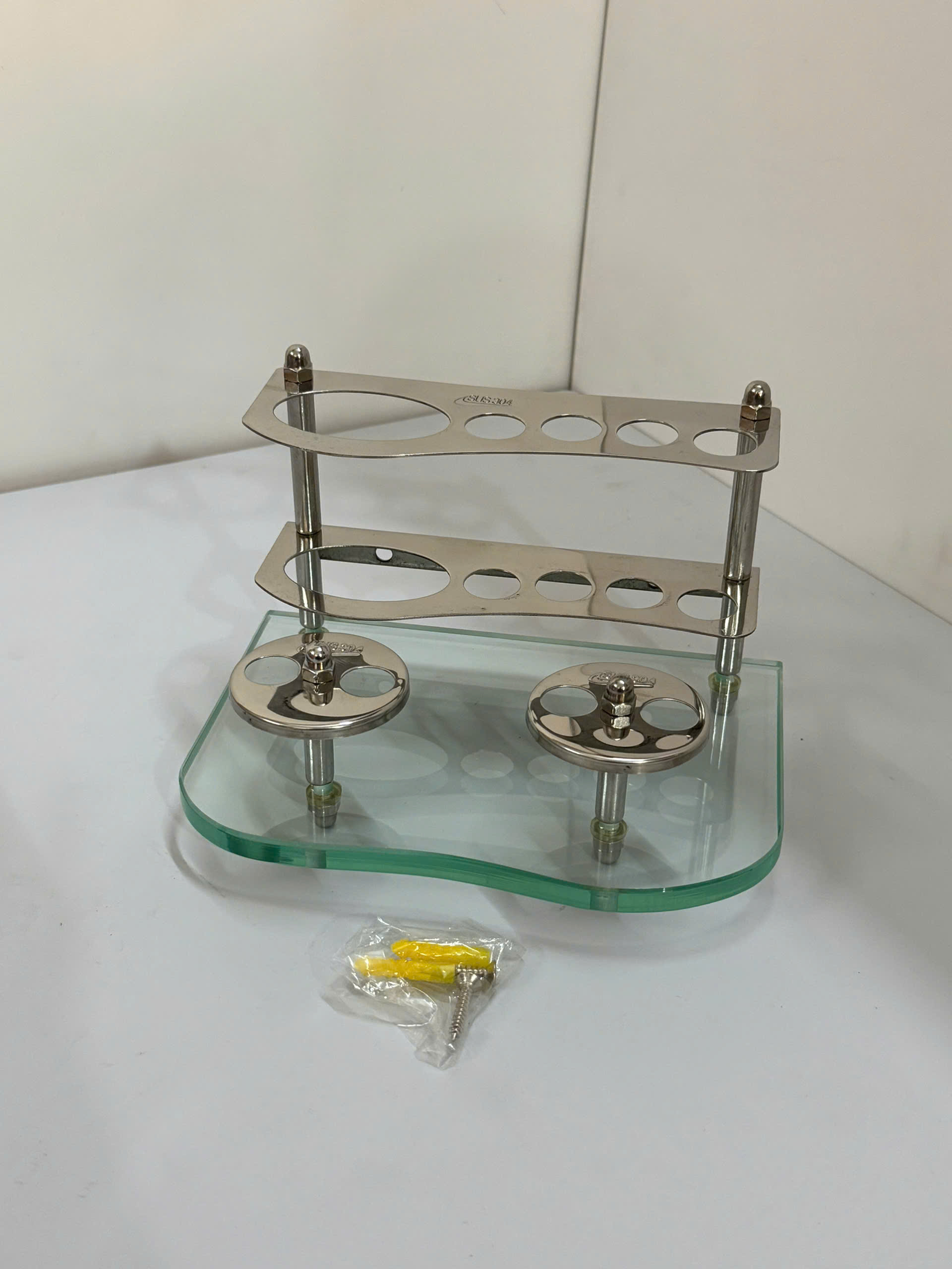 Kệ Ly Bàn Chải Kem Đánh Răng Pioneer Inox 304 Mặt Đế Kính Cao Cấp Tặng Kèm 2 Ly Thái Lan - Mã SP: KL01