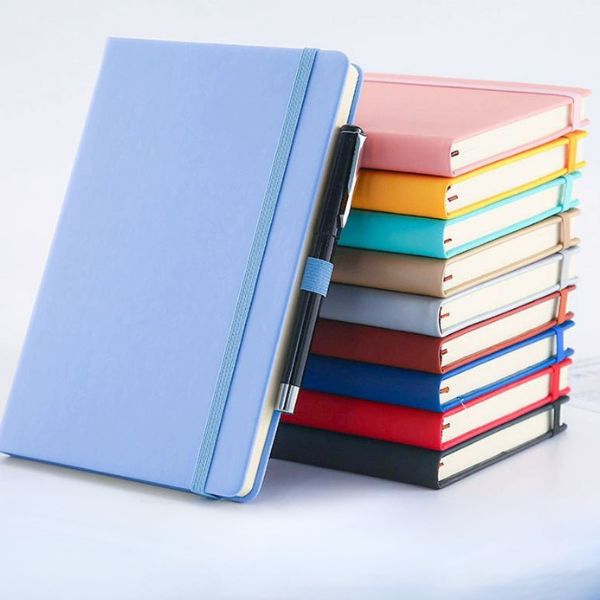 [ Set 2 Bộ ] Quà Tặng [ Sổ A5 200 Trang + Bút ] - 18124