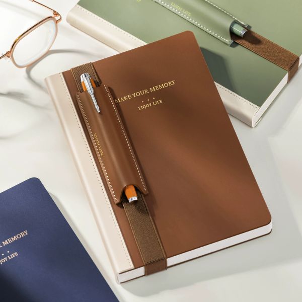 [ Set 2 Bộ ] Quà Tặng [ Sổ A5 256 Trang + Bút ] - 18128