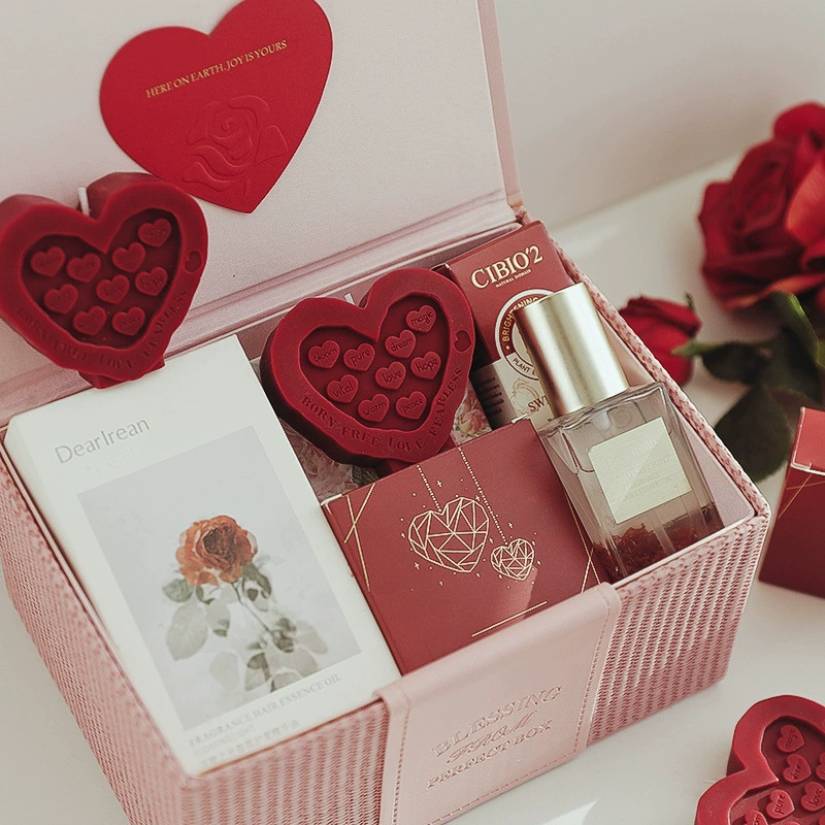 [ Set 5 Cái ] Nến Thơm [ Hương Hoa Hồng / 8*2.5*7.5cm ] - 22375