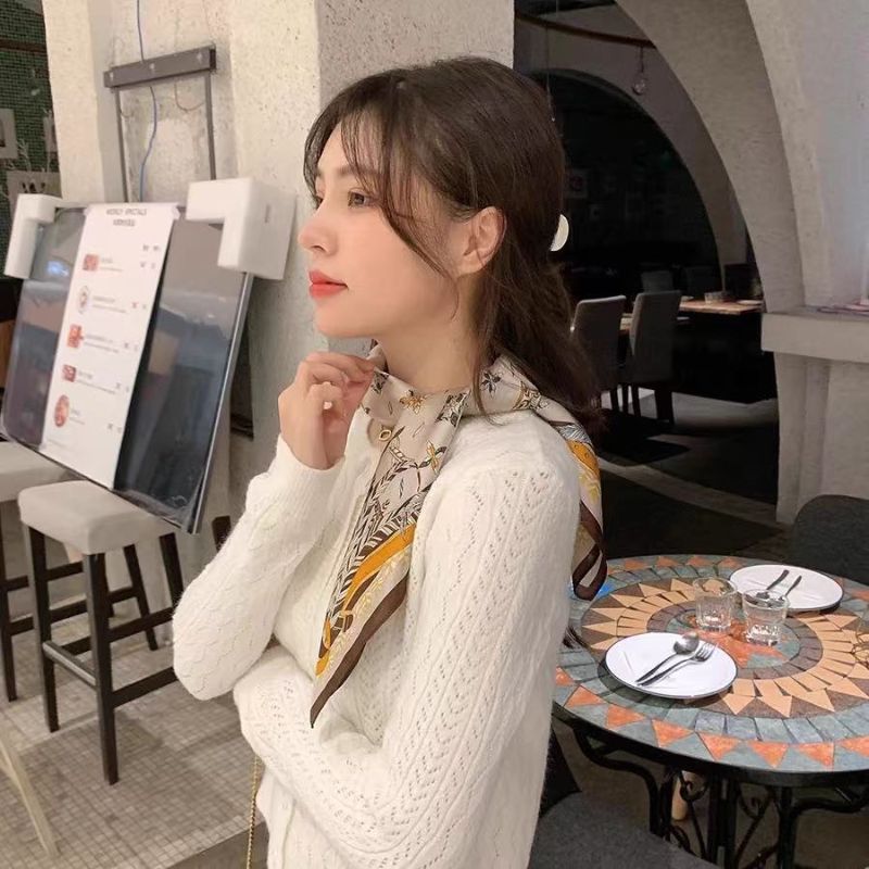 [ Set 10 Cái ] Khăn Lụa Vuông Hàn Quốc [ 70*70cm - Không Hôp ] - 18110