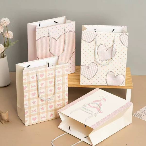 [ Set 24 Cái ] Túi Quà [ 19.5*9.5*24.5cm / Nhiều Mẫu ] - 22145