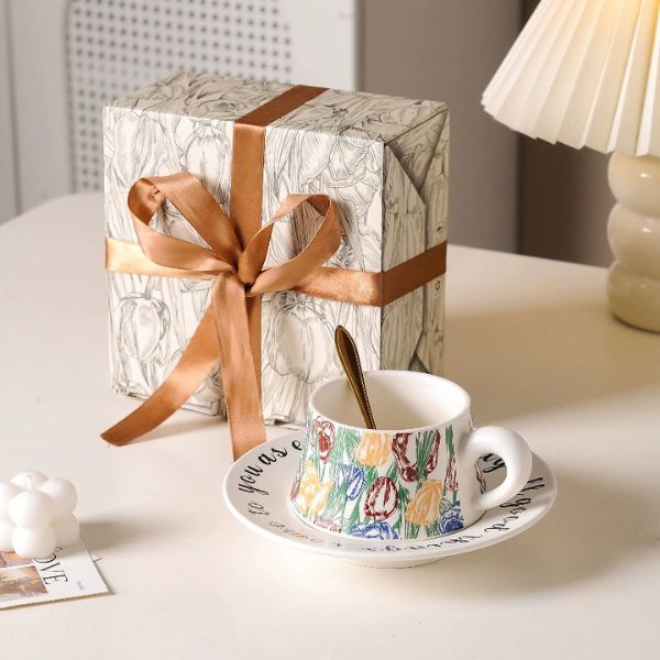 [ Set 2 Cái ] Ly Cốc Sứ + Đĩa + Thìa [ Hộp Quà Tặng ] - 18428