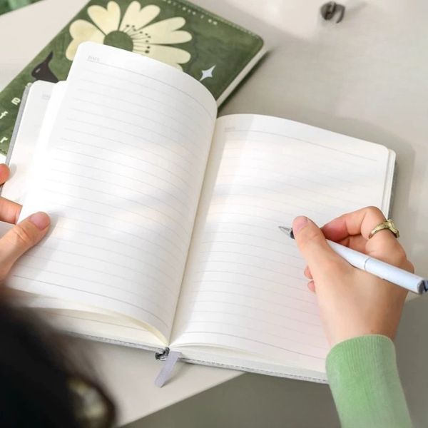 [ Set 2 Quyển ] Sổ Nhật Ký [ 22*15cm / Giấy DuPont ] - 19197