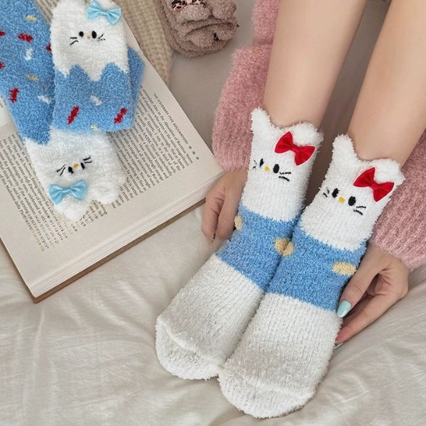 [ Set 5 Đôi ] Vớ Lông Cừu Hello Kitty [ Cotton / Polyester / Có Tag Treo ] - 19675