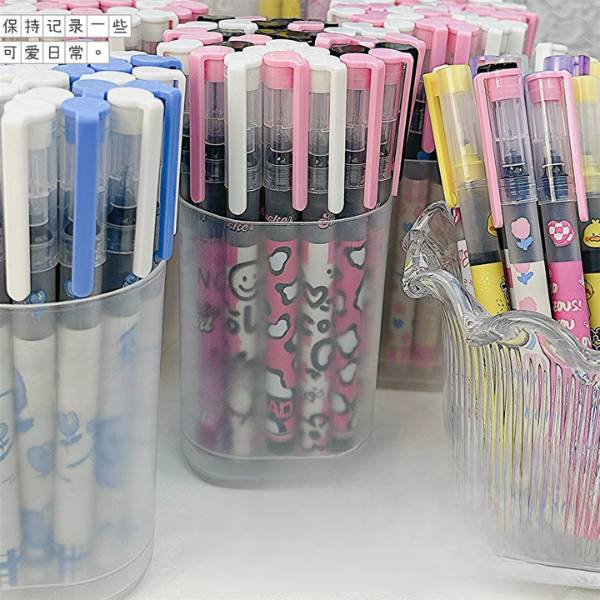 [ Set 2 Hộp ] Bút Bi Gel [ 0.5mm / Đen / 1 Hộp 40 Cây Không Trùng Lập Mẫu ] - 20085