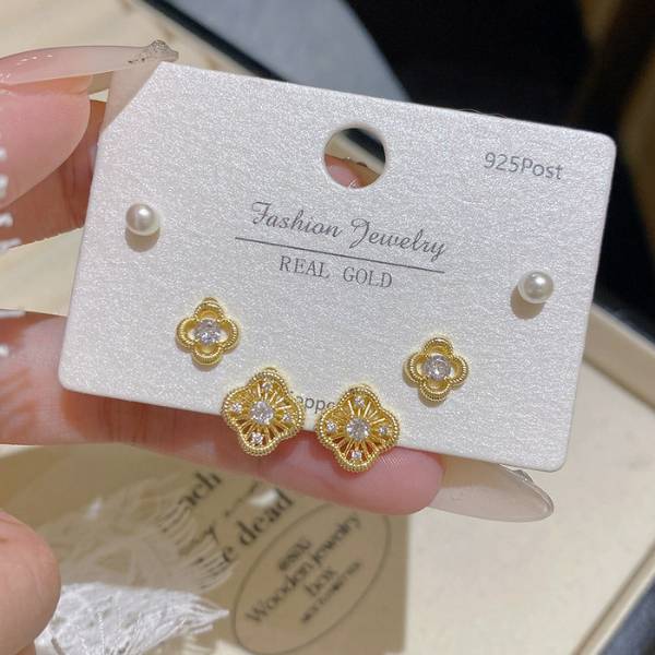 [ Set 5 Vỉ ] Bông Tai [ Titan ] - 21558