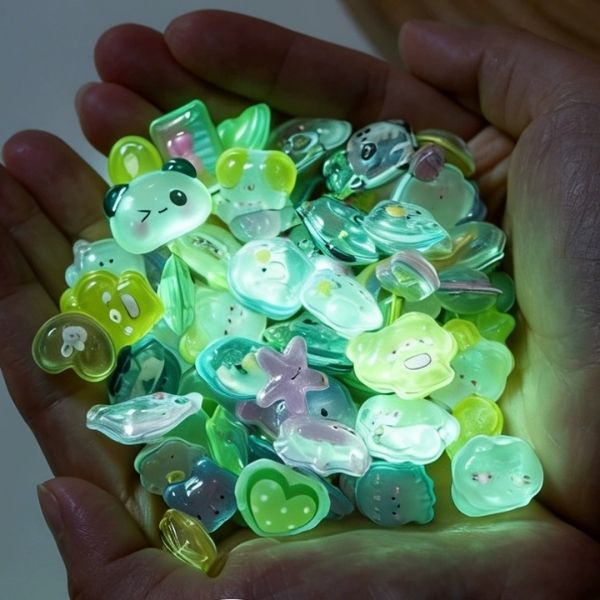 [ Set 12 Túi ] Sticker Nổi Dạ Quang - 22073