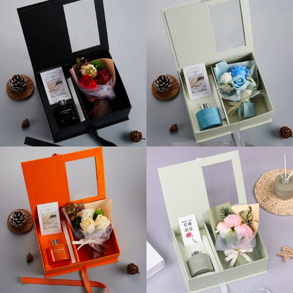 [ Set 2 Bộ ] Quà Tặng [ Hoa / Thiệp / Tinh Dầu Tán Hương Thơm / Hộp + Túi Quà ] - 18108