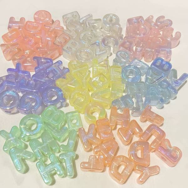 [ Set 500 Cái ] Charm Xỏ Vòng Dạ Quang Hiệu Ứng Mới [ Mix Chữ / Chỉ Chọn Được Màu / Lỗ To ] - 20755